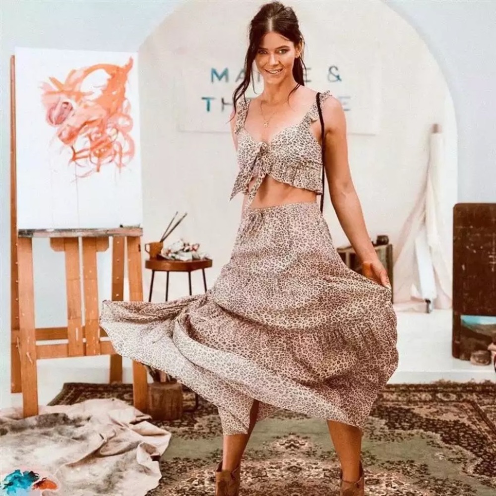 SOLD OUT Boho Festival Leopard Ruched Maxi Casual Skirt - Picture 4 of 9